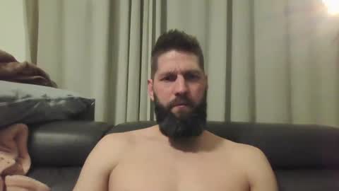 bubblebee1982 online show from January 14, 8:26 pm