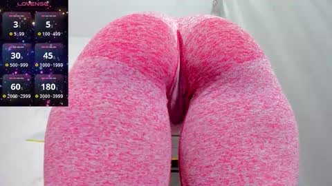 Snapshot of bubblebum4you chatting on October 21, 7:13 am bubblebum4you online show from October 21, 7:13 am