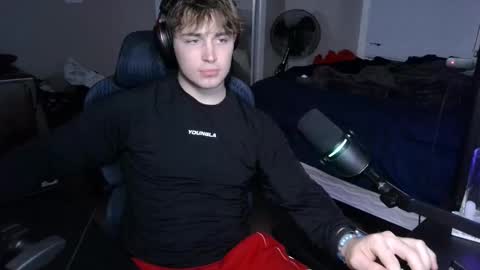 BubblebuttBdn online show from November 5, 2:13 am