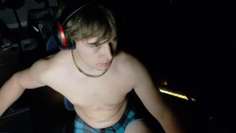 BubblebuttBdn online show from March 16, 4:48 am