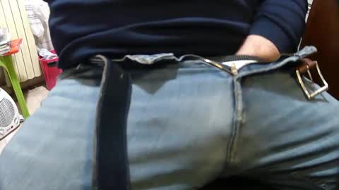 Andre73 online show from December 7, 1:35 pm