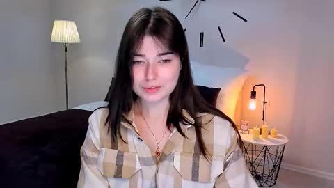 Ari online show from February 14, 3:26 pm