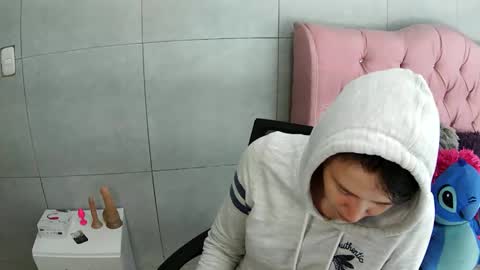 bug2025 online show from December 2, 1:15 am