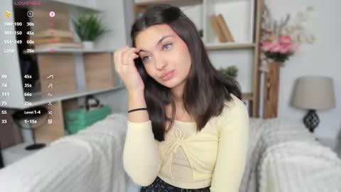 Aria online show from February 12, 8:07 am