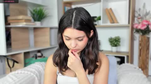 Aria online show from February 19, 8:13 am