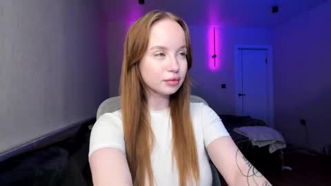 Mary online show from May 12, 1:42 pm