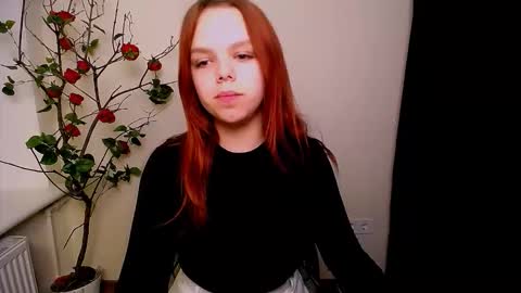 Ariel online show from March 25, 9:43 pm