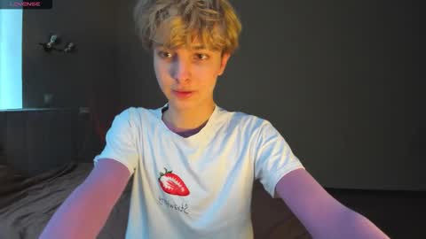 BunnyBlush online show from March 3, 7:48 am