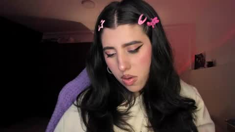 Jess online show from June 20, 2:07 am