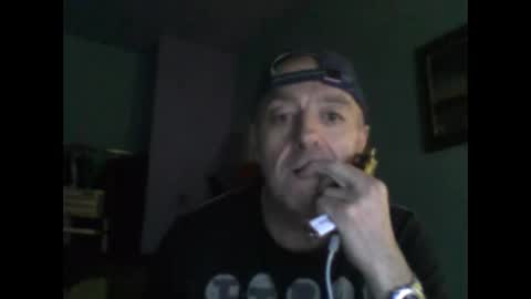 burnleyguy1977 online show from March 16, 1:53 am