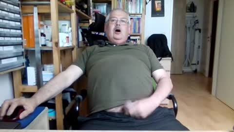 busi online show from May 13, 4:38 pm