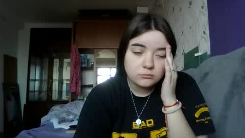 butterfly18988 online show from February 10, 8:39 am