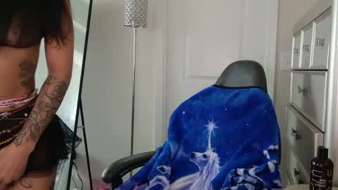 butterfly booty online show from June 20, 3:29 pm
