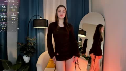 Polly online show from March 28, 9:05 pm