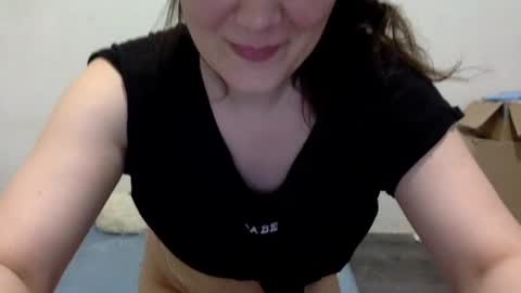 Lamb online show from June 7, 6:02 pm