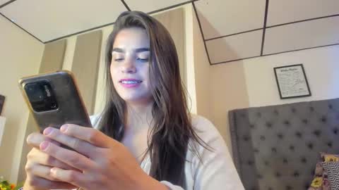 caitlingomez0 online show from December 19, 2:34 pm