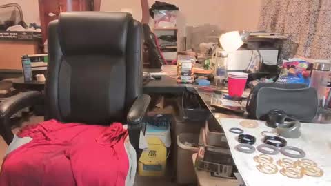 cajunbator2 online show from October 6, 5:09 pm