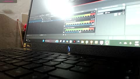 Snapshot of calipso_and_dimitri chatting on March 10, 12:50 am Calipso and Dimitri online show from March 10, 12:50 am