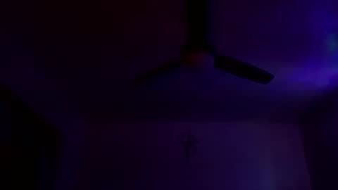 calishop1 online show from October 18, 3:22 am