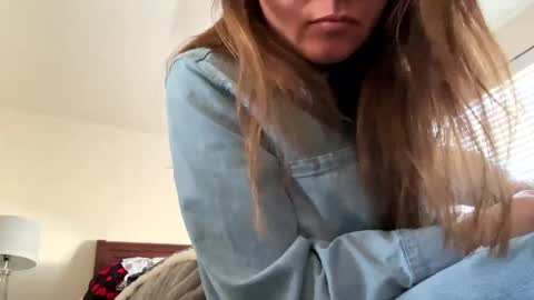 calishop1 online show from March 9, 6:21 pm