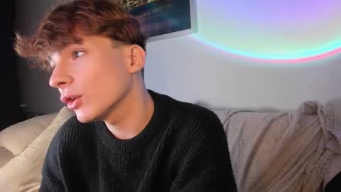 Call me Leo online show from January 26, 2:03 am