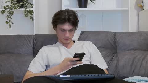 Calvin online show from February 2, 7:57 pm