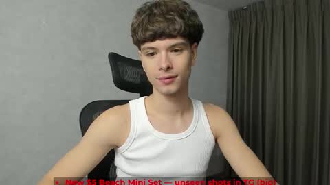 Hey I am Calvin  online show from March 4, 6:16 pm