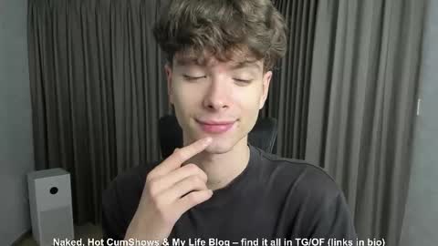 Hey I am Calvin  online show from December 2, 2:26 pm