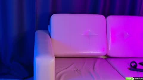 calvinchapman online show from August 6, 10:35 am