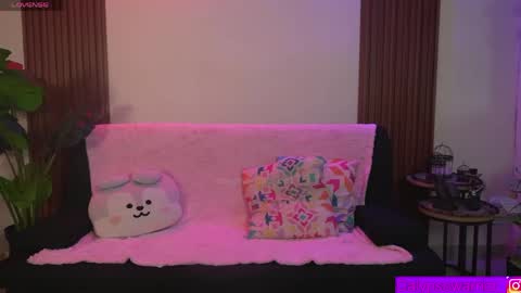 Calypso and Kayla online show from April 19, 2:12 am