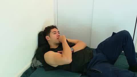 camara110 online show from October 30, 12:44 am