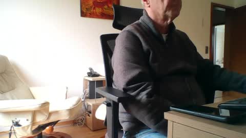 camcologne online show from April 2, 12:34 pm