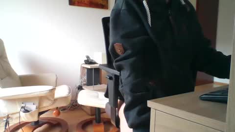 Snapshot of camcologne chatting on January 7, 1:46 pm camcologne online show from January 7, 1:46 pm