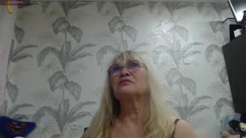 CamDiva1 online show from February 24, 9:29 pm