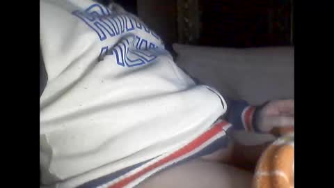 Dylan online show from February 2, 4:42 am