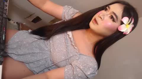 camela_star online show from May 15, 11:12 pm
