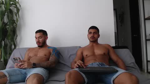 Jose online show from September 11, 8:43 pm