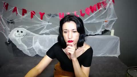 Cameronenns online show from October 17, 1:59 pm