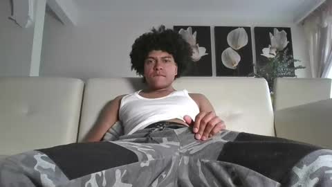 Stiven online show from October 26, 7:57 pm