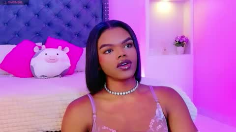 camiestrada online show from November 10, 2:58 am