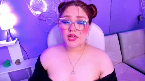 Camila Osorio online show from January 9, 8:14 pm