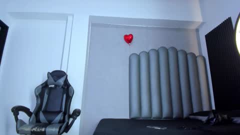 camila  online show from March 18, 8:26 pm