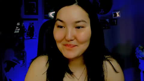 camilamartiez online show from April 12, 9:13 am