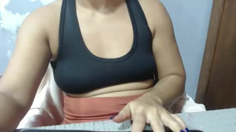 camilasex468 online show from November 3, 12:11 am