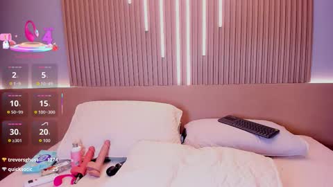 camile_cute online show from October 17, 9:52 pm