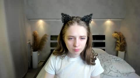 Camilla online show from October 8, 1:13 am