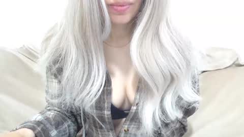 CamilleBunny online show from April 25, 2:58 am