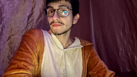 camilor00 online show from November 17, 12:24 am