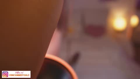   Lets reach 200 thumbs up  online show from February 6, 6:43 pm