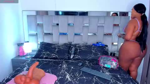 Camila online show from February 24, 4:32 pm